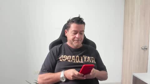 massimo_danger online show from October 23, 1:25 pm