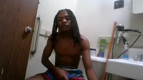 massivemalik online show from November 22, 5:18 am