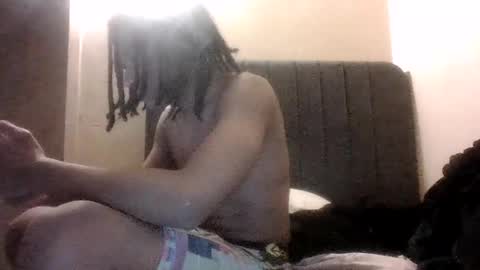 massivemalik online show from February 2, 5:10 am