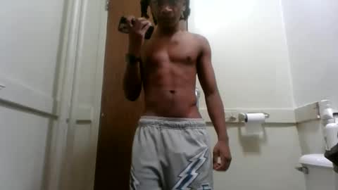 massivemalik online show from January 1, 6:27 pm