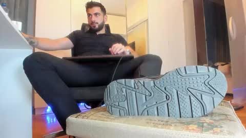 Matthew online show from October 11, 11:09 pm