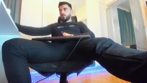 Matthew online show from October 18, 5:07 pm