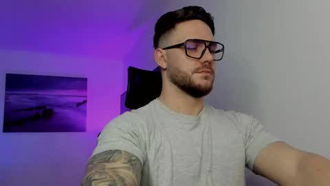 Alex online show from January 13, 5:01 am