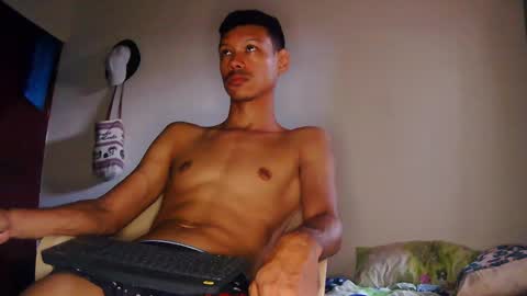 Snapshot of master_cospi96 chatting on December 17, 6:42 pm Master Cospi online show from December 17, 6:42 pm
