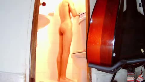 Snapshot of master_cospi96 chatting on December 29, 12:20 am Master Cospi online show from December 29, 12:20 am