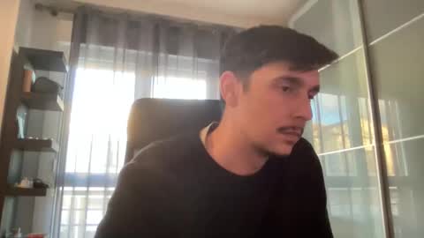 Aaron online show from November 25, 4:20 pm