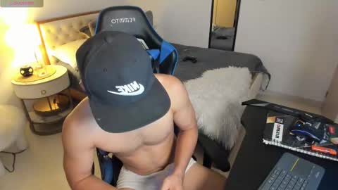 Matt online show from October 18, 12:37 am