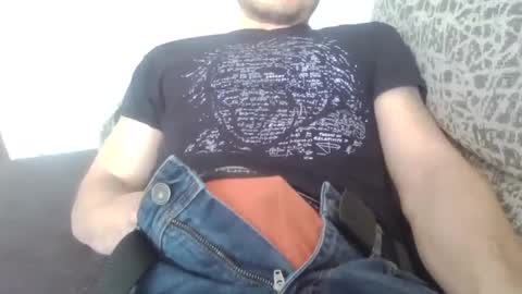Snapshot of matfis21 chatting on March 5, 3:40 pm matfis21 online show from March 5, 3:40 pm