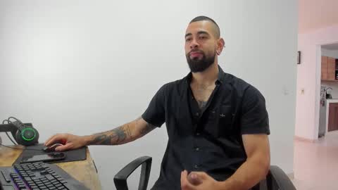 Matheus     online show from October 8, 4:22 pm