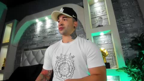 mathew_colt online show from September 27, 11:02 pm
