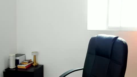 Marck Mathews online show from December 16, 8:16 pm