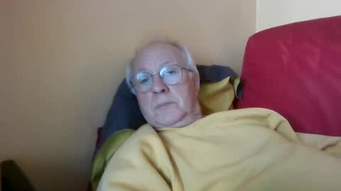 Snapshot of matricule4246 chatting on January 13, 12:56 pm joyaam79 online show from January 13, 12:56 pm