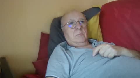 Snapshot of matricule4246 chatting on January 30, 1:21 pm joyaam79 online show from January 30, 1:21 pm