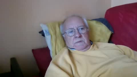 Snapshot of matricule4246 chatting on January 6, 10:35 am joyaam79 online show from January 6, 10:35 am