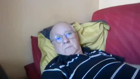 Snapshot of matricule4246 chatting on January 21, 9:06 am joyaam79 online show from January 21, 9:06 am