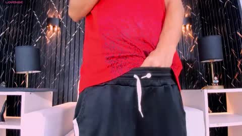 Matt Ruso online show from November 18, 3:54 am