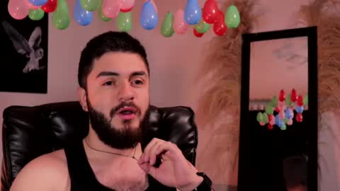 Matteo simpson online show from December 5, 1:47 am