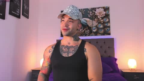 Matthew INDEPENDENT MODEL online show from April 15, 2:11 am