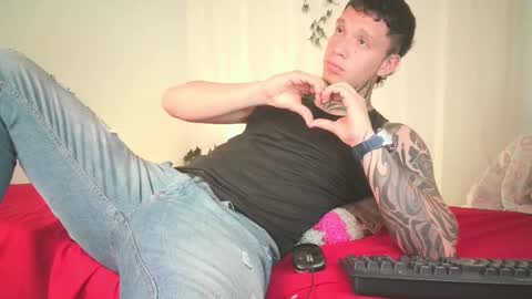 Snapshot of matthewjones1 chatting on February 14, 5:03 pm Matt online show from February 14, 5:03 pm