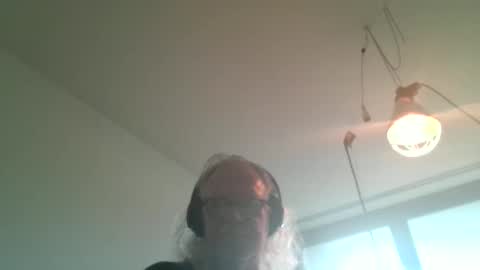 Matthias online show from October 7, 6:39 am