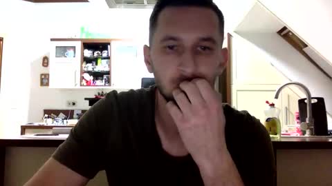 matti112 online show from November 25, 4:53 pm