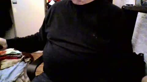 Snapshot of mattnudist chatting on March 4, 8:57 am Matt online show from March 4, 8:57 am