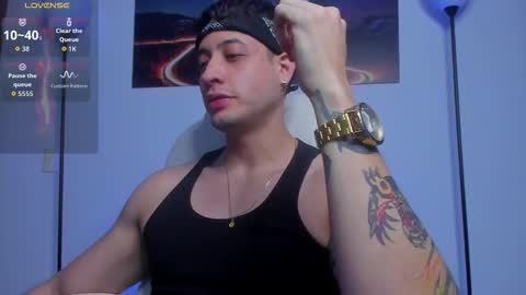 mattsaill_ online show from November 20, 1:38 am