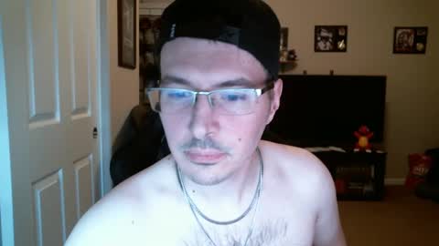 Snapshot of mattymeesh chatting on February 2, 5:42 am mattymeesh online show from February 2, 5:42 am