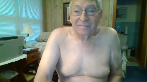 SXECPL55 at G mail Dot Com online show from December 26, 1:32 pm