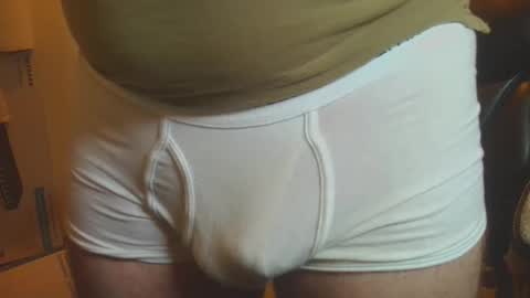 Snapshot of maverick_solo chatting on September 18, 10:39 am maverick_solo online show from September 18, 10:39 am