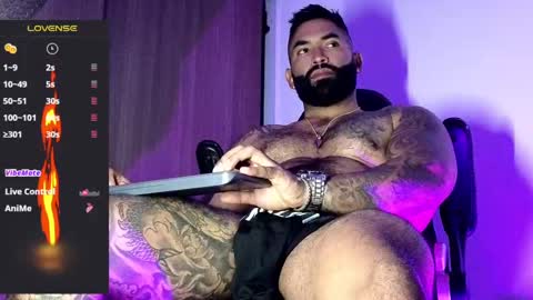 max__prada online show from October 13, 2:17 am