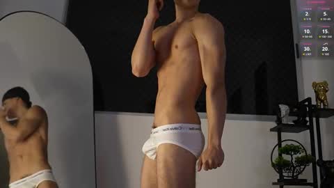 Snapshot of max_cortes1_ chatting on October 2, 12:03 am 60 OFF ON MY OF ONLY FOR TODAY online show from October 2, 12:03 am