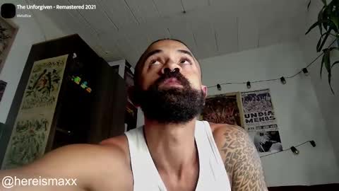 Max Follow me IGX hereismaxx online show from October 3, 10:37 pm