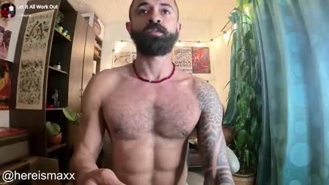 Max Follow me IGX hereismaxx online show from October 14, 9:49 am