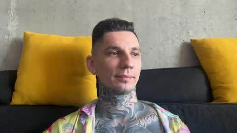    online show from December 20, 6:53 am