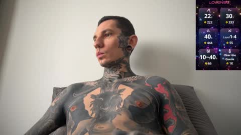 Snapshot of max_reaves chatting on February 4, 8:02 am online show from February 4, 8:02 am