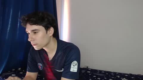 Snapshot of max_snow1616 chatting on October 5, 4:22 pm max_snow1616 online show from October 5, 4:22 pm