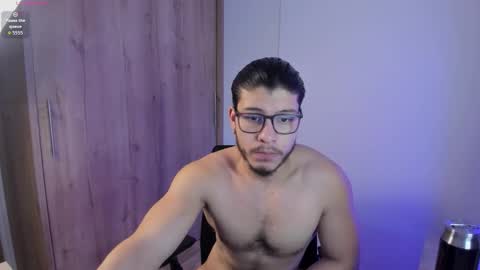 Mikael online show from November 15, 9:55 am