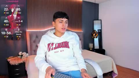 --  -- online show from November 3, 6:53 pm