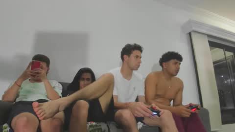 maximo__77 online show from October 12, 5:12 am