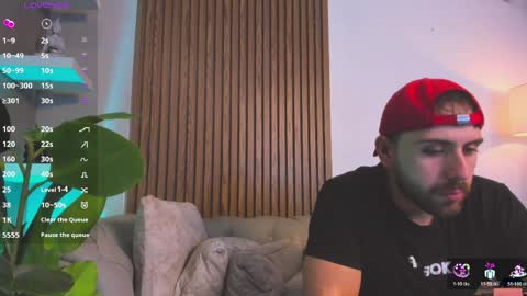 Maximo Wolf online show from April 2, 8:38 pm