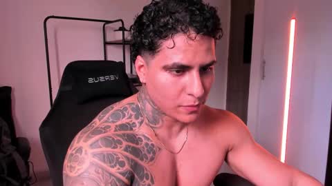 Maximoscott online show from November 22, 8:19 pm