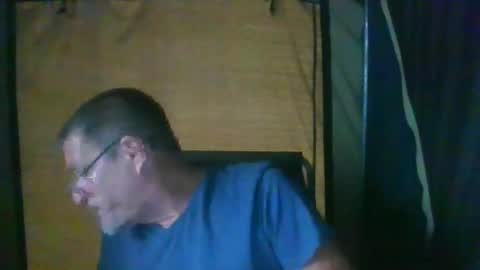 Snapshot of maximus_oreally chatting on December 13, 7:37 am Max online show from December 13, 7:37 am