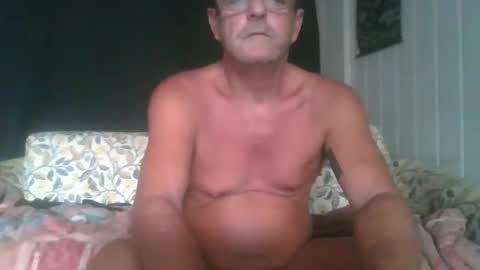 Snapshot of maximus_oreally chatting on December 30, 9:19 pm Max online show from December 30, 9:19 pm