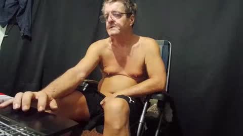 Snapshot of maximus_oreally chatting on January 31, 9:37 pm Max online show from January 31, 9:37 pm
