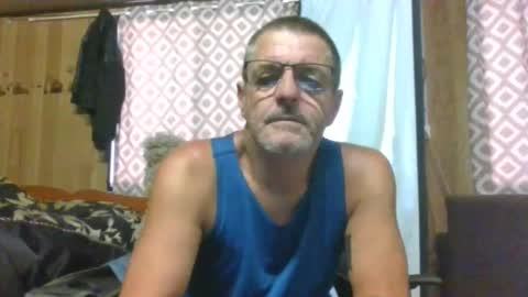 Snapshot of maximus_oreally chatting on February 27, 10:20 pm Max online show from February 27, 10:20 pm