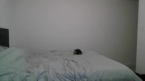 Snapshot of maxryderr chatting on September 18, 2:46 am Max Ryder online show from September 18, 2:46 am