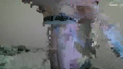 Snapshot of maxryderr chatting on September 28, 3:04 am Max Ryder online show from September 28, 3:04 am