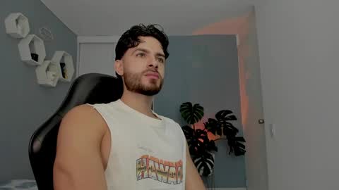 Maxi online show from April 10, 1:12 am