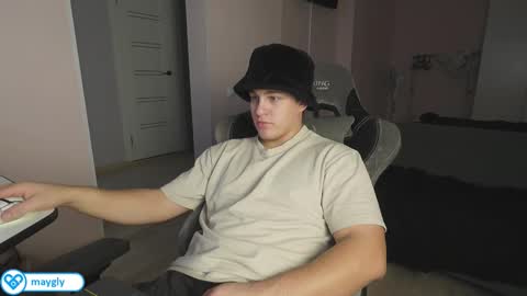 Slava and Alextatto online show from November 5, 7:32 am